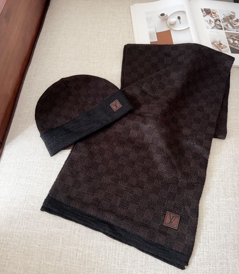 Louis Vuitton Caps Scarfs